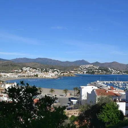 Port Dali 28